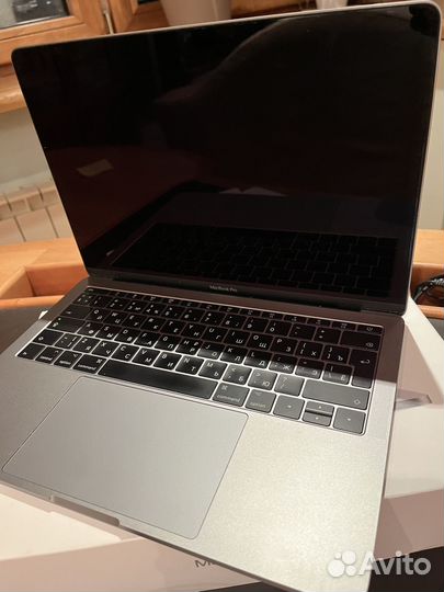 Apple macbook pro 13 2017