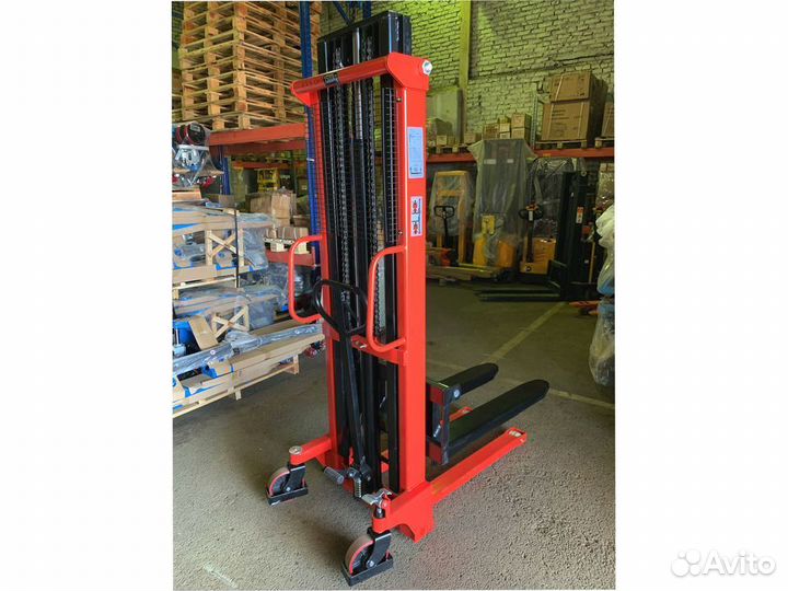 Штабелёр гидравлический