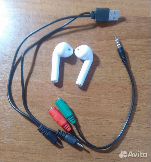 Беспроводные bluetooth наушники i7 TWS