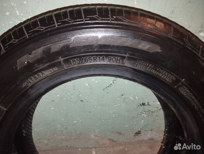 Nitto NT860 185/65 R14 90C