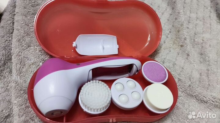 Электрическая щётка для массажа и очищения лица