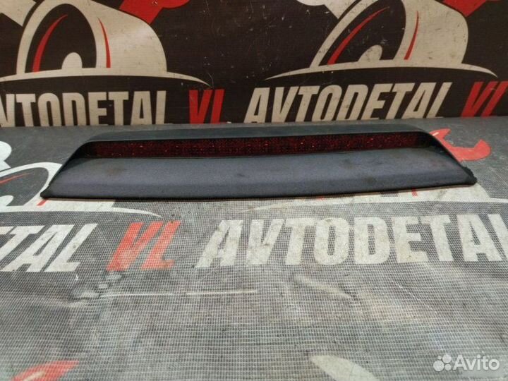 Стоп сигнал центральный Volkswagen Jetta 4 седан