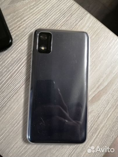 Itel A17, 16 ГБ