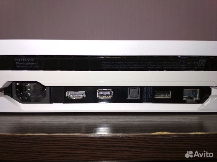 Sony PS4 PRO, версия по - 8.03