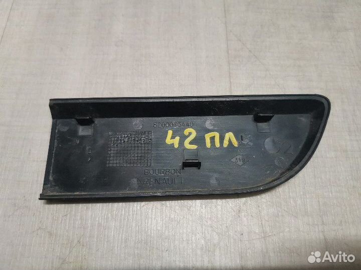 Молдинг двери передний левый Renault Megane 2 1.6