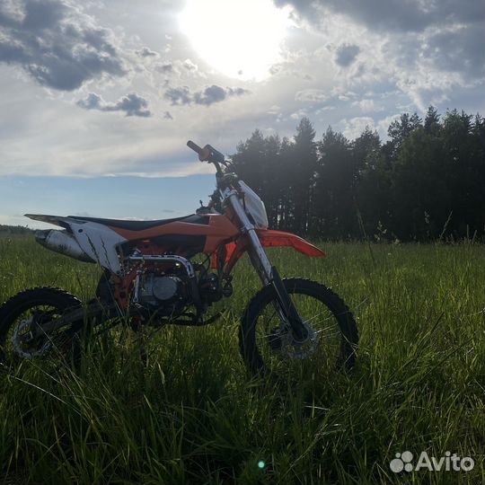 Avantis Classic 140CC питбайк