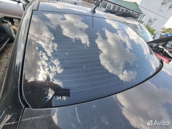 Стекло заднее Mitsubishi Lancer 10