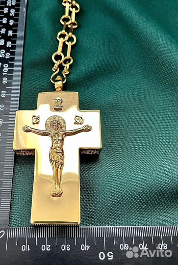 Крест-мощевик