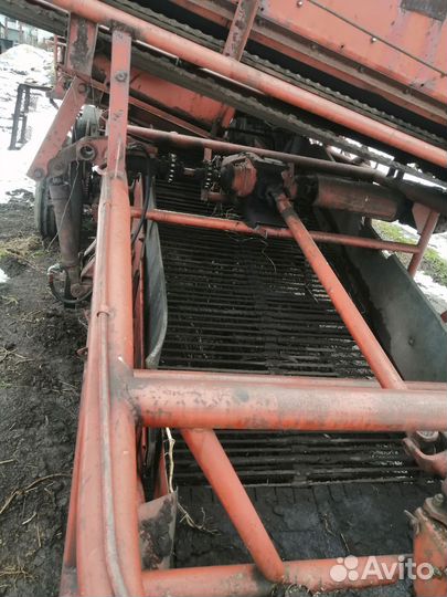 Комбайн Рязсельмаш ККУ-2А, 1990