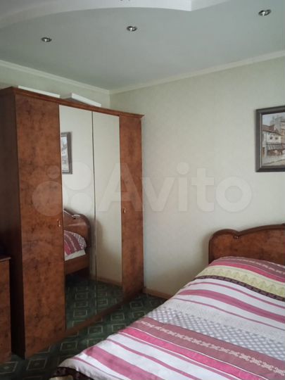 3-к. квартира, 60 м², 1/2 эт.