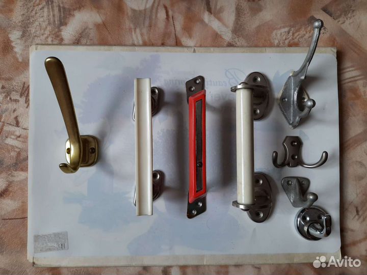 Дверные ручки