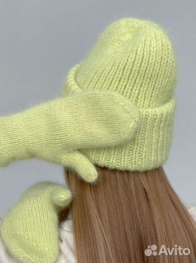 Шапка зимняя женская вязанная