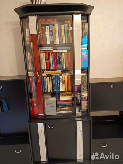 Мебельная стенка бу