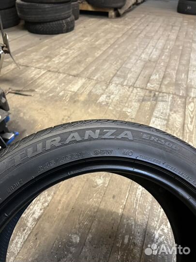 Bridgestone Turanza ER300 245/45 R17