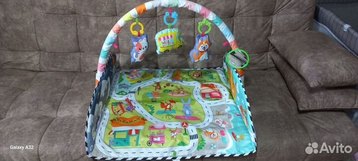 Развивающий коврик