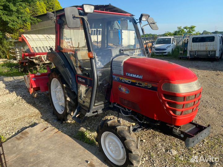 Мини-трактор YANMAR RS270, 2010