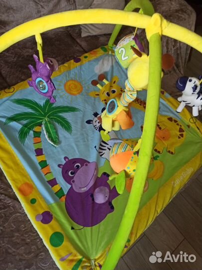 Развивающий коврик