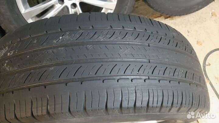 Michelin Latitude Tour HP 245/60 R18