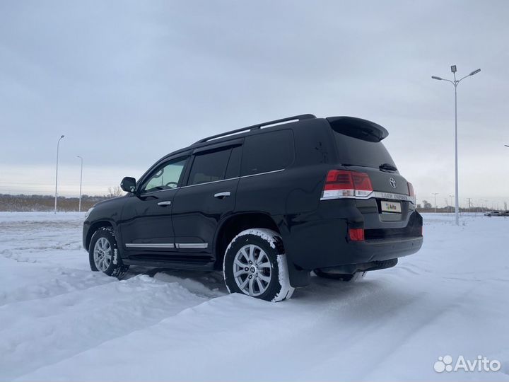 Toyota Land Cruiser 4.6 AT, 2016, 81 000 км