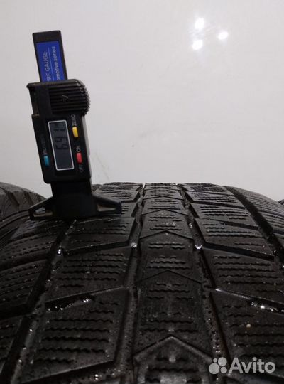 Колеса 245 70 16 Roadstone WinGuard Ice Suv