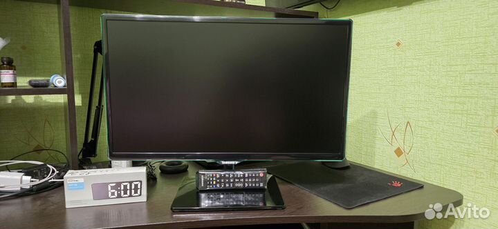 Телевизор Samsung 24 дюйма Full HD SMART TV Wi-Fi