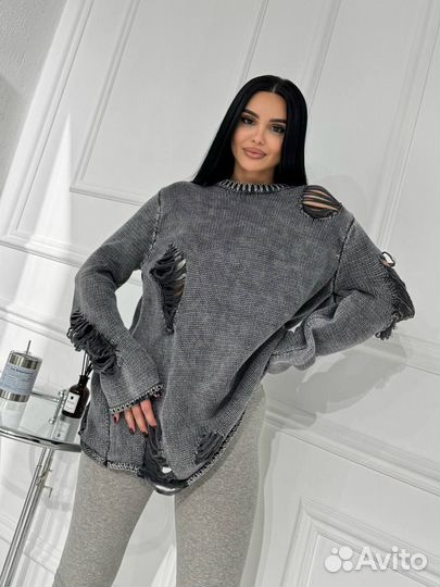 Крутой свитер balenciaga 2 цвета