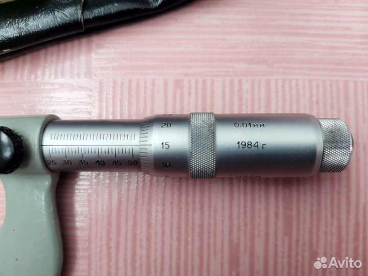 Микрометр 25-50 мм СССР с чехлом