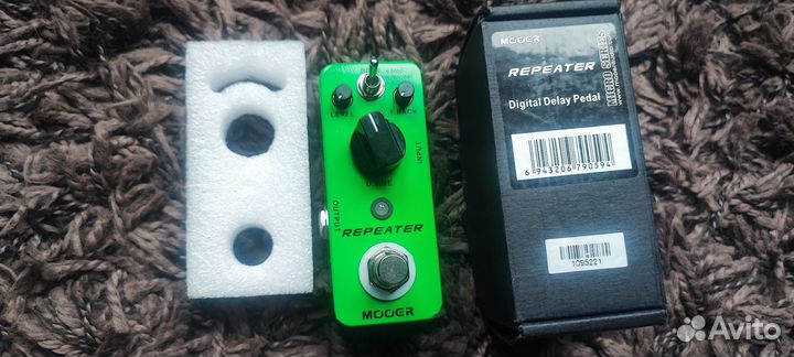 Гитарные педали boss микрафон Shure sm 57