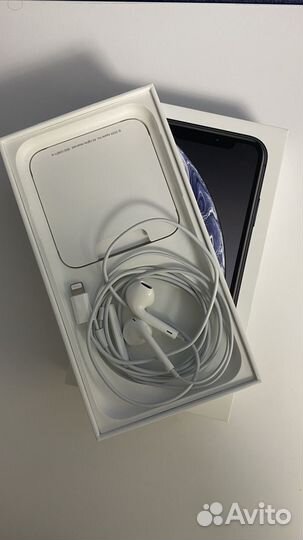 iPhone Xr, 64 ГБ