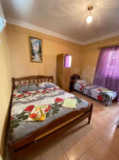 Комната 15 м² в 8-к., 1/2 эт.