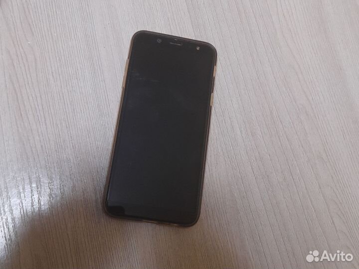 Samsung Galaxy A6, 3/32 ГБ