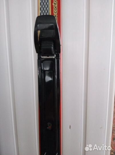 Лыжи беговые с креплениями+палки взросл.всё новое