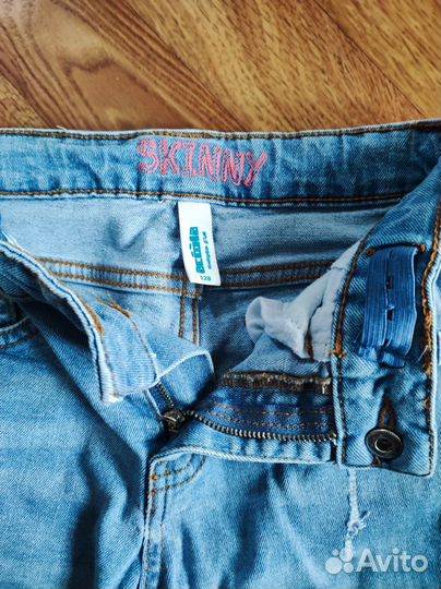 Джинсы для девочки 128