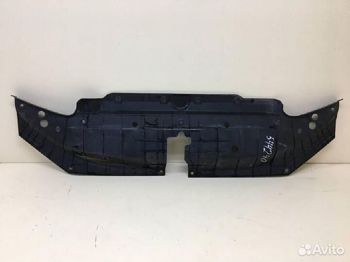 Кожух замка капота Toyota Land Cruiser Prado