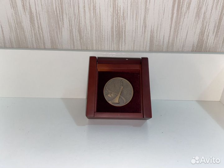 Памятная медаль олимпиады в сочи