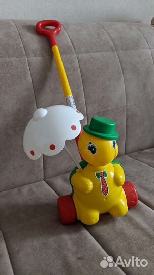 Детская каталка с ручкой 