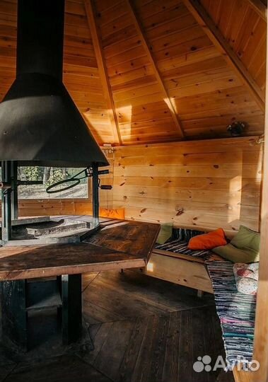 Дом 10м² на участке 1сот