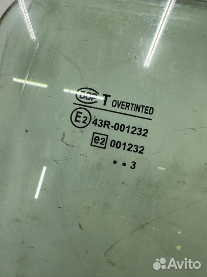 Заднее стекло двери LADA Granta Седан