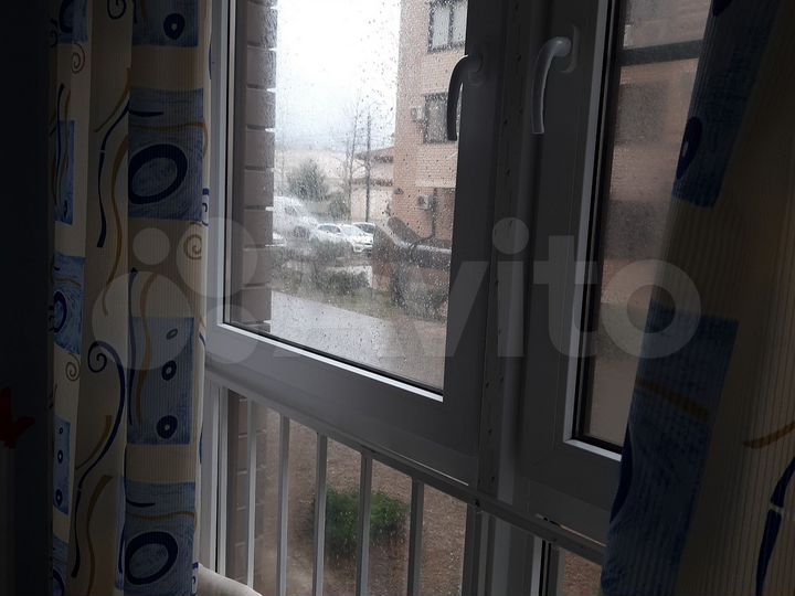 2-к. квартира, 48 м², 1/6 эт.