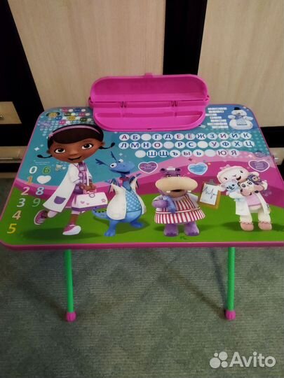 Детский стол и стул