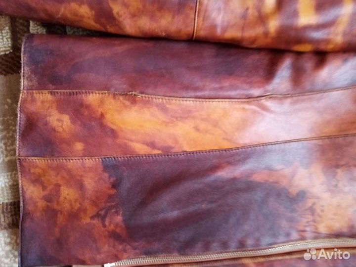 Кожаная куртка женская