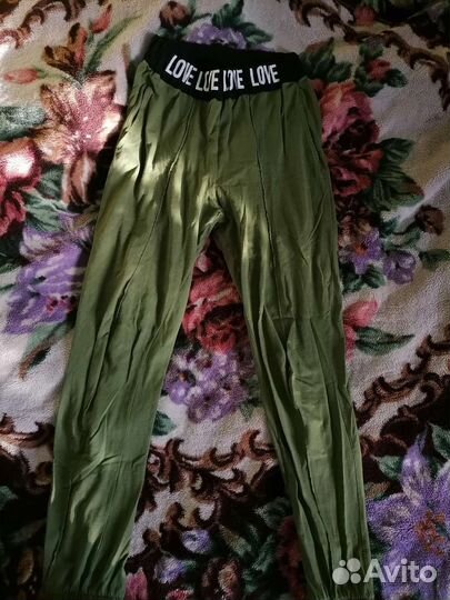 Спортивный костюм женский