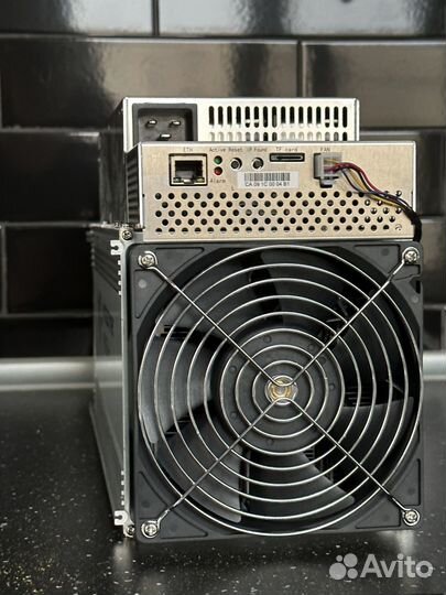 Whatsminer M30s++ 106th (как новый)