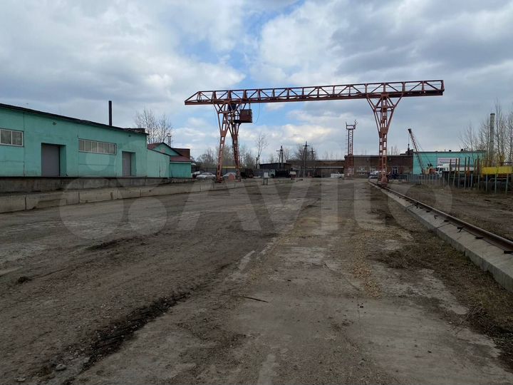 Склад, 1300 м²