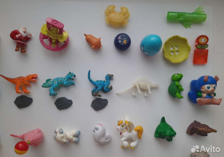 Игрушки киндер разные