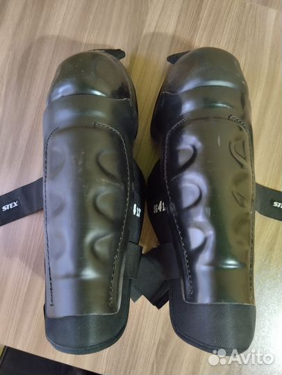 Щитки хоккейные 13 размер