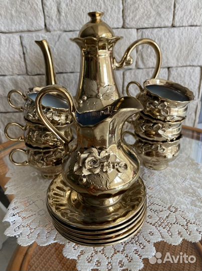 Золотой кофейный сервиз