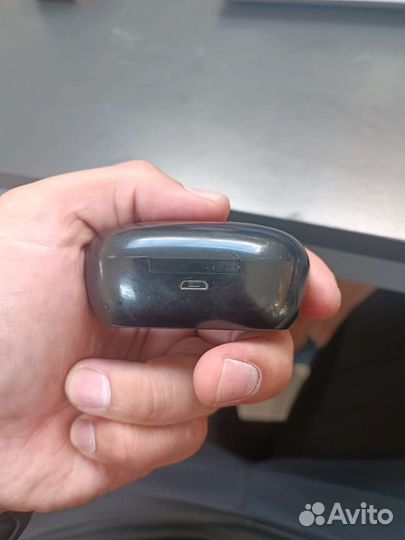 Беспроводные наушники