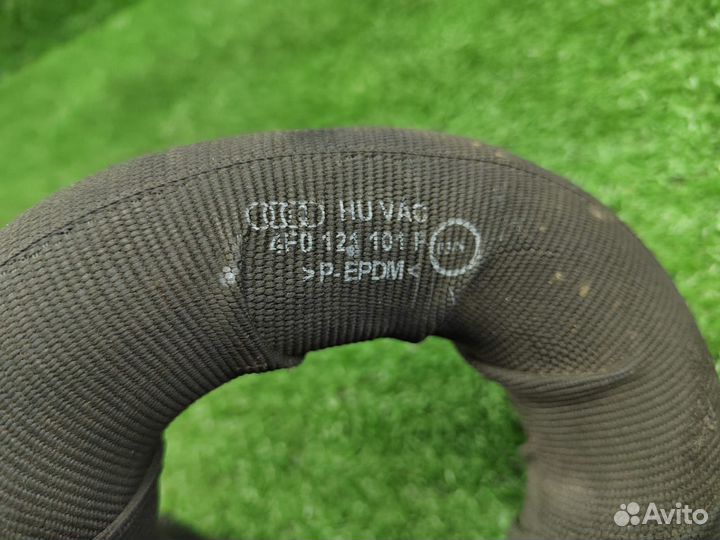 Патрубок охлаждения (радиатора) верхний Audi A6 C6