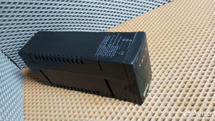 Блок бесперебойного питания Powercom Black Knight